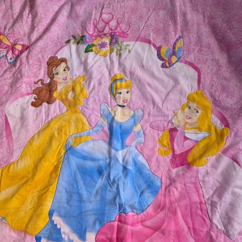 Disney Princess Pink Reversible Comforter Belle Cinderella Aurora 41x54 Toddler